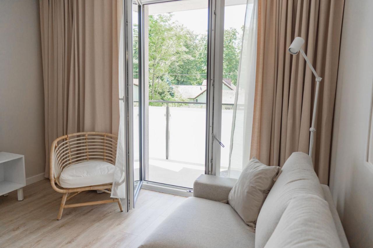 Green Leaf Jawor Apartamenty Luaran gambar